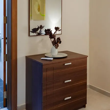 Your Quiet Retreat In * マルサルフォーン