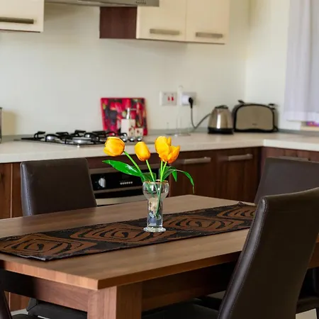 Your Quiet Retreat In Apartamento Marsalforn