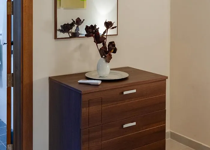 Your Quiet Retreat In * Marsalforn